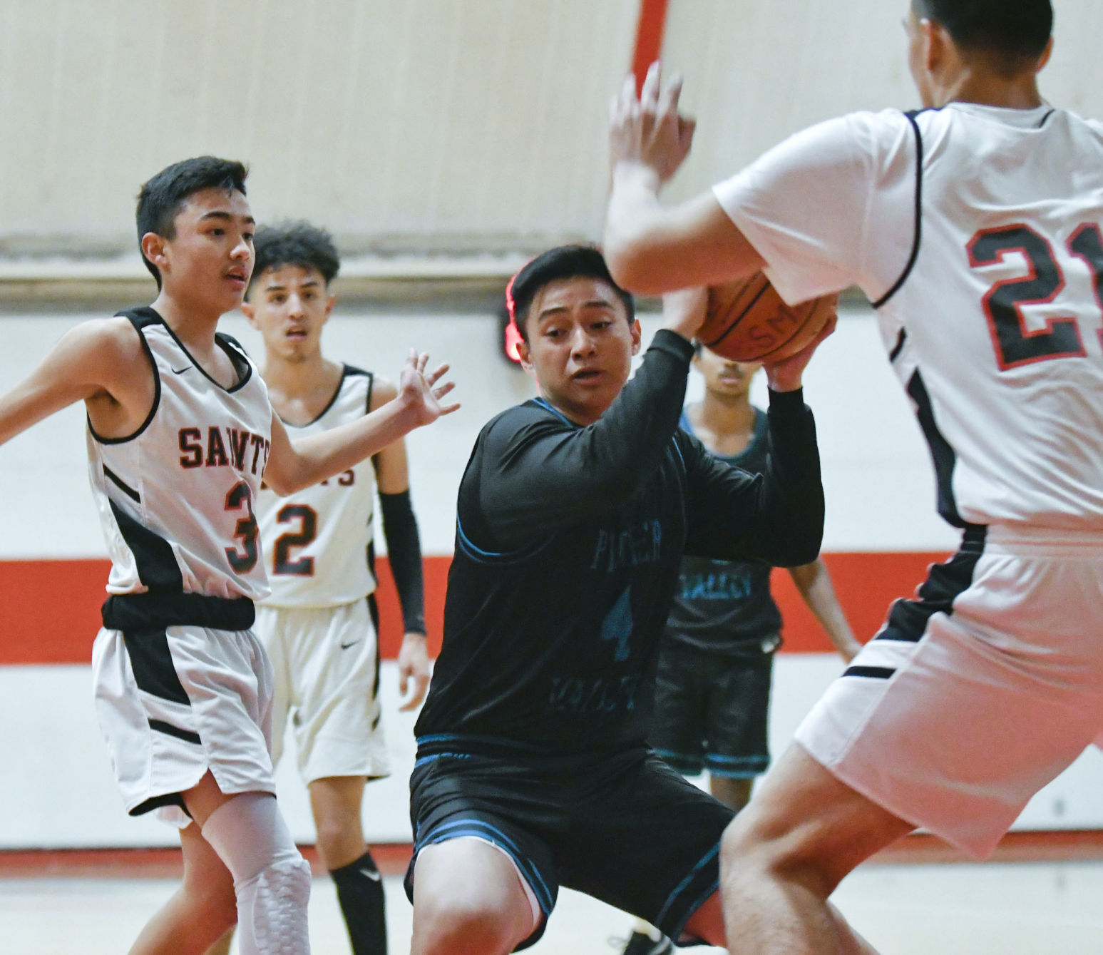 011420 PV SM boys basketball 09.jpg